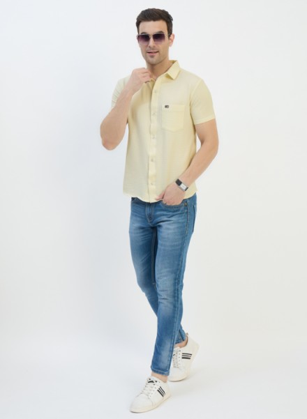MEN CREAM BUBBAL KNIT FORNT OPEN TSHIRT